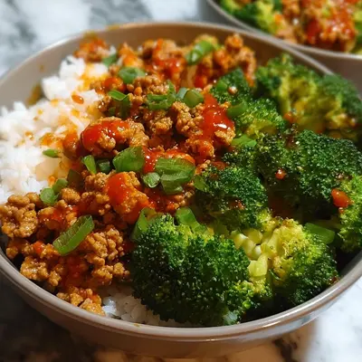 Sweet & Spicy Turkey Broccoli Bowls: 30-Min Meal Prep